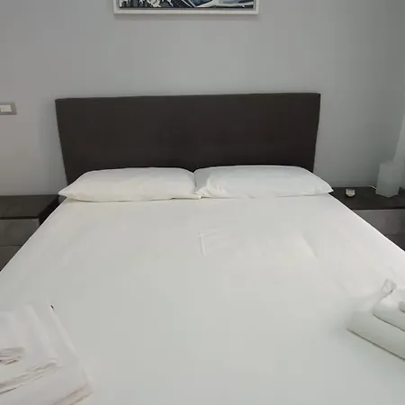 בית נופש A Casa Di Giulia לידו די אוסטיה